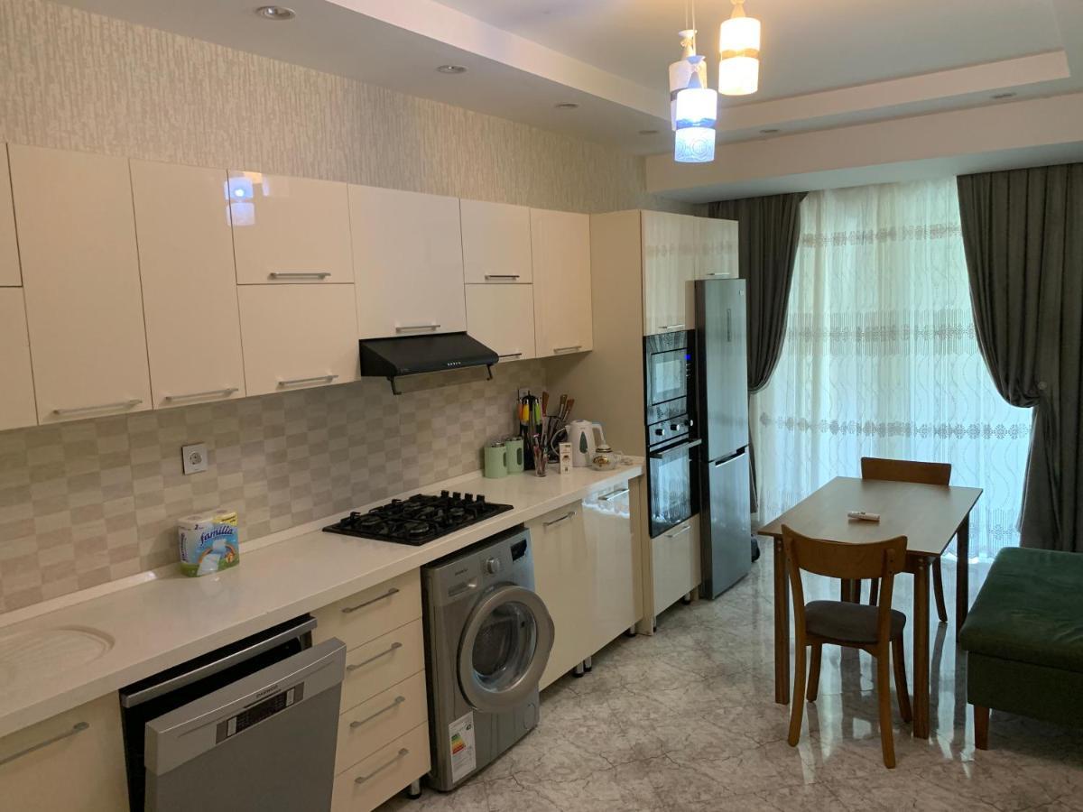 Park Azure Apartment Баку Екстер'єр фото